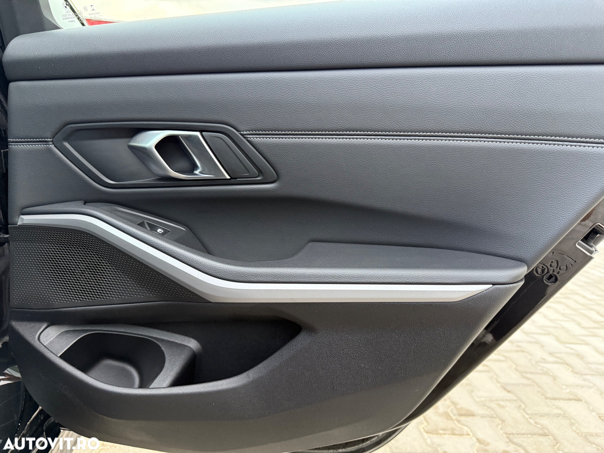 BMW Seria 3 330d Aut. Sport Line - 17