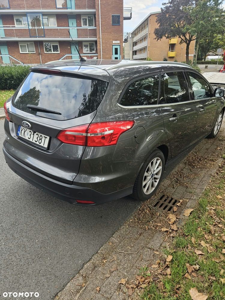 Ford Focus - 9