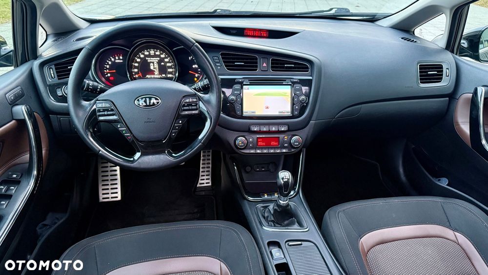 Kia Ceed Cee'd 1.6 CRDi Business Line - 26