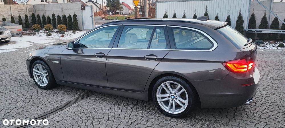 BMW Seria 5 525d xDrive - 3