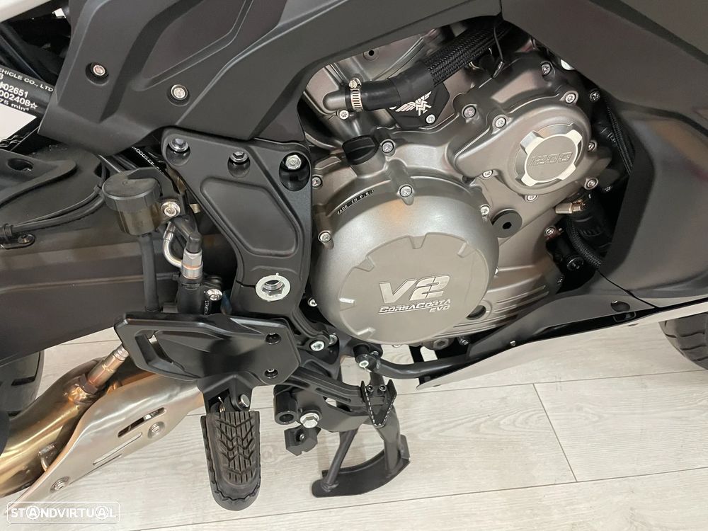 Moto Morini X-Cape - 7