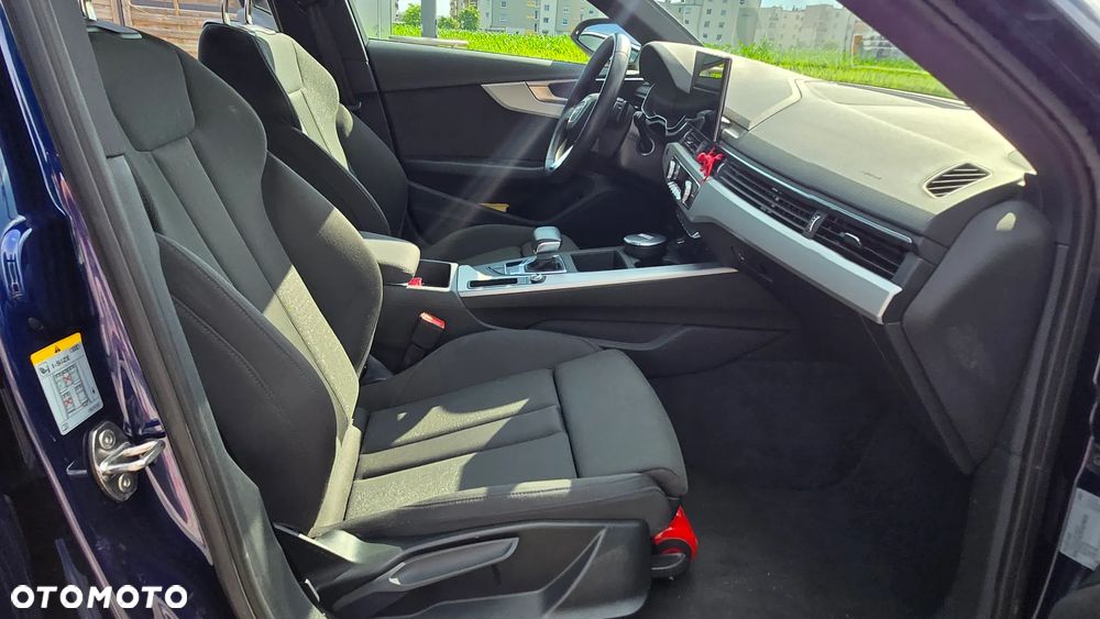 Audi A4 Avant 35 TFSI mHEV S Line S tronic - 20