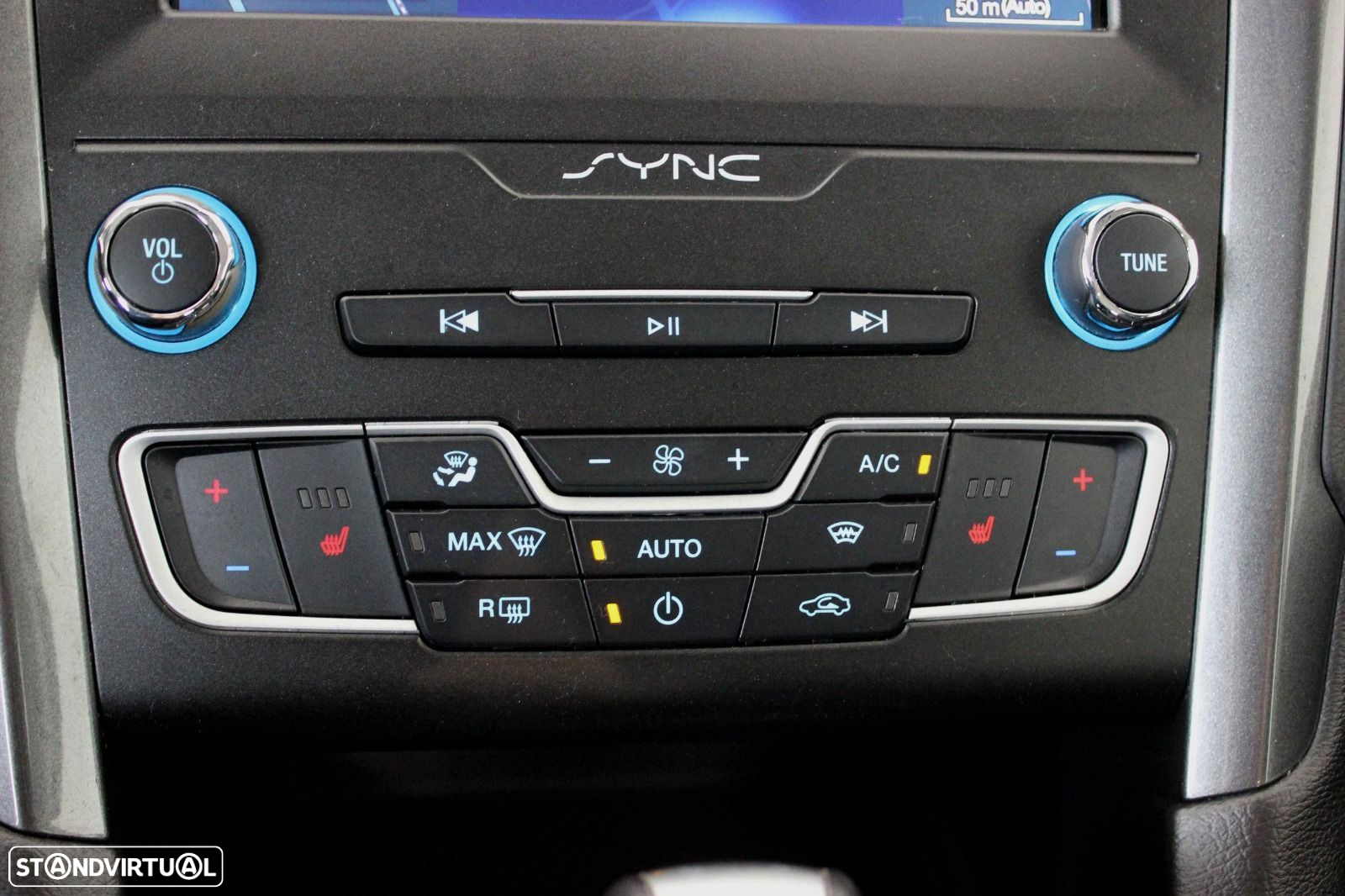 Ford Mondeo SW 2.0 HEV Titanium - 29