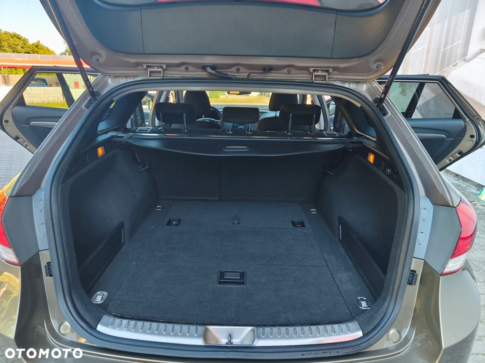 Hyundai i40 1.6 GDI Comfort - 28