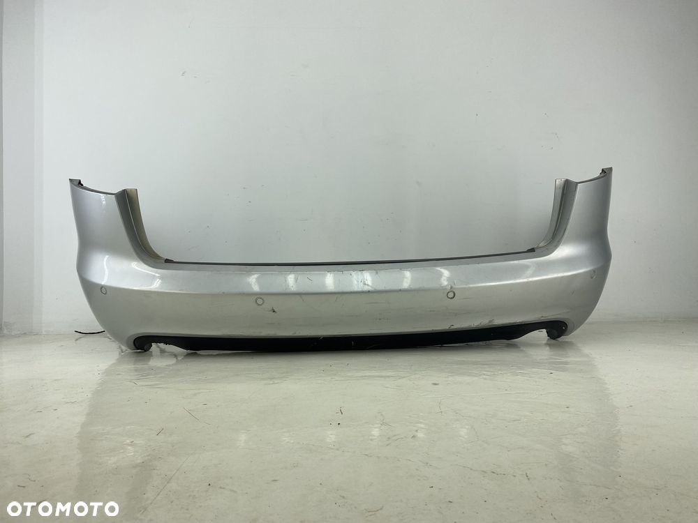 Audi A6 C6 Avant zderzeka tylny tył kombi 4xPDC LY7W