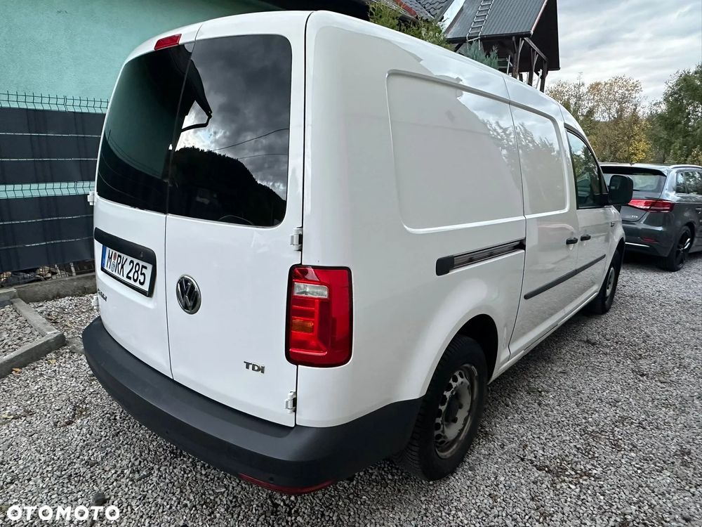 Volkswagen Caddy Maxi - 9