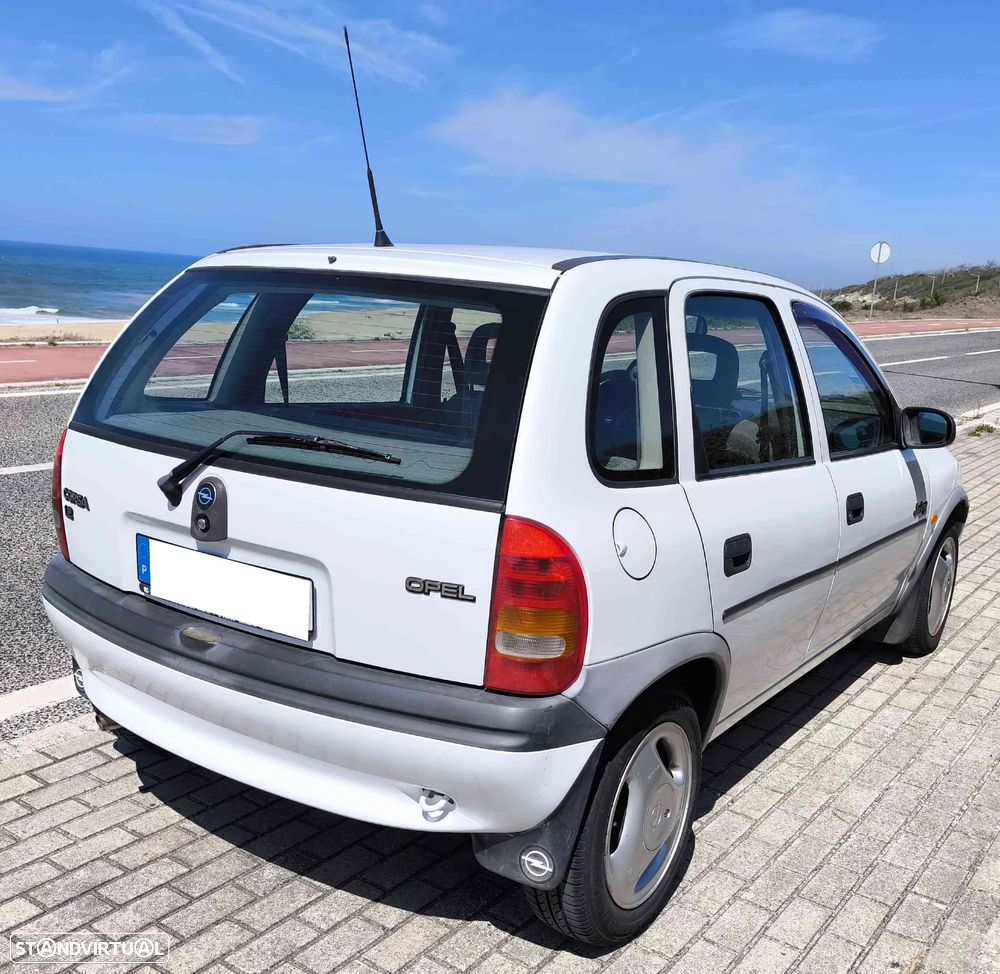 Opel Corsa 1.2 Swing - 3