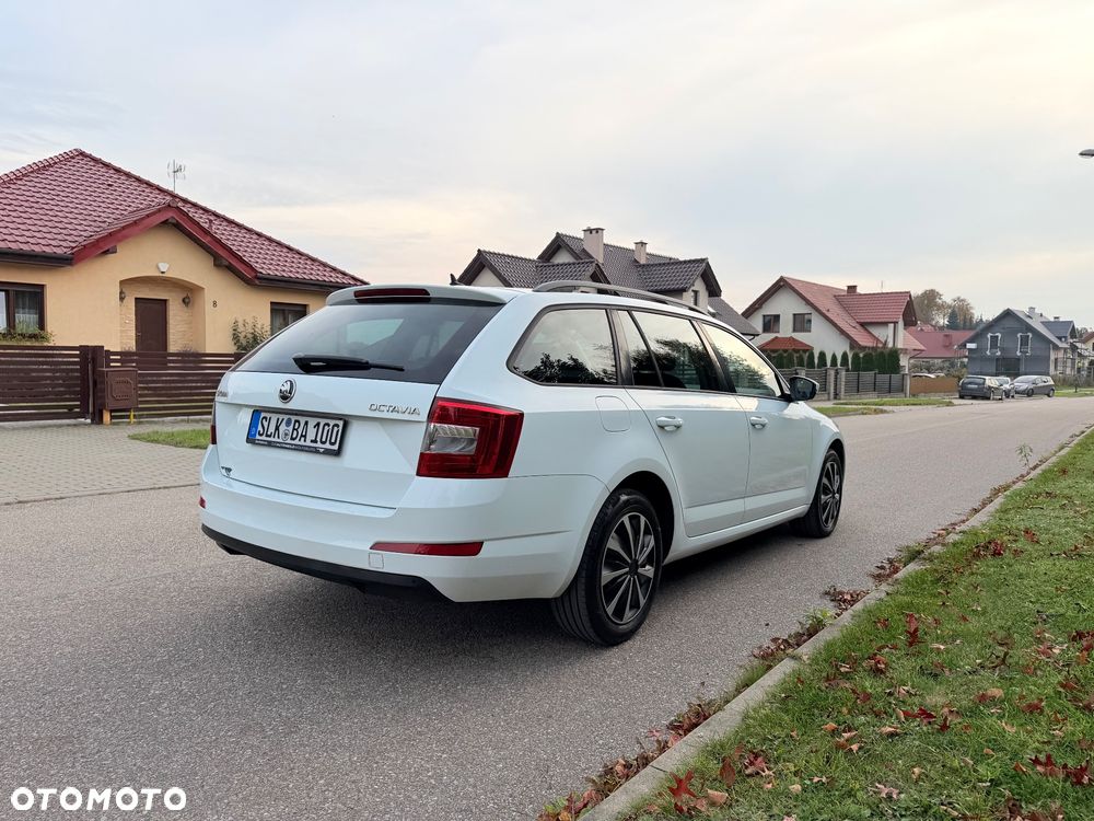 Skoda Octavia - 32