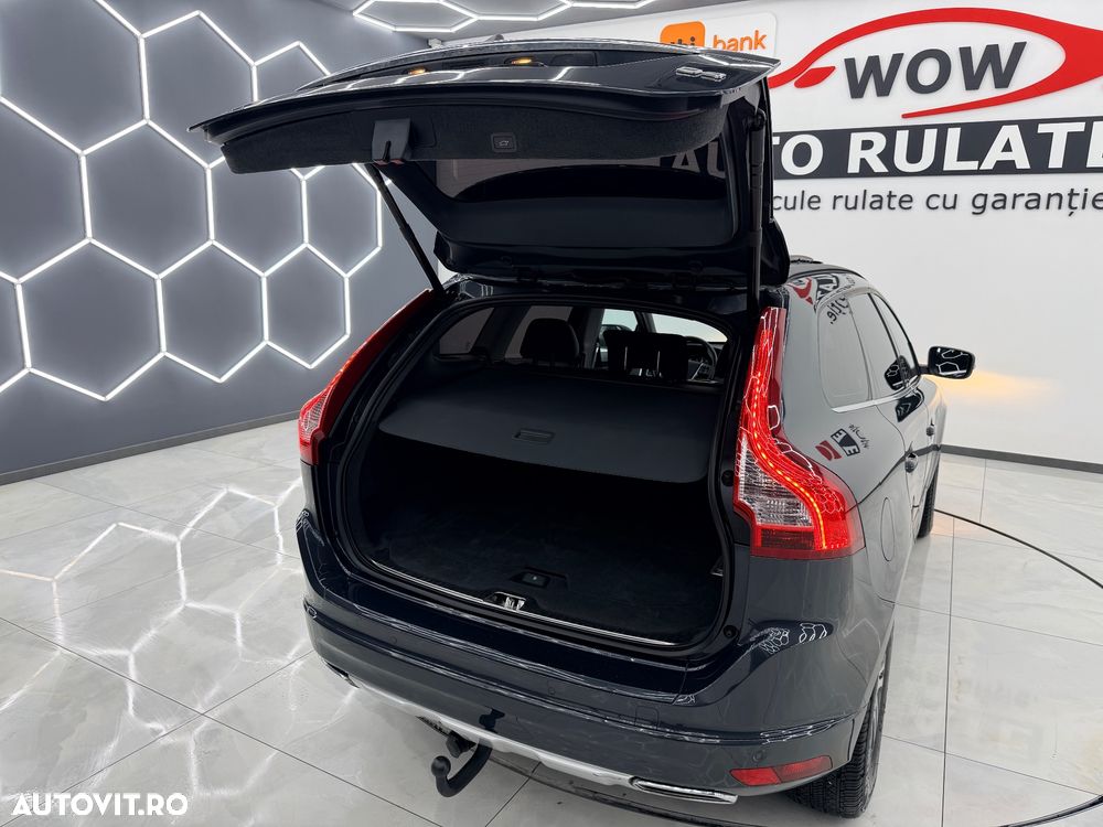 Volvo XC 60 D4 Momentum - 20