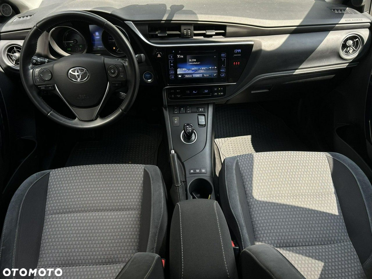 Toyota Auris - 9