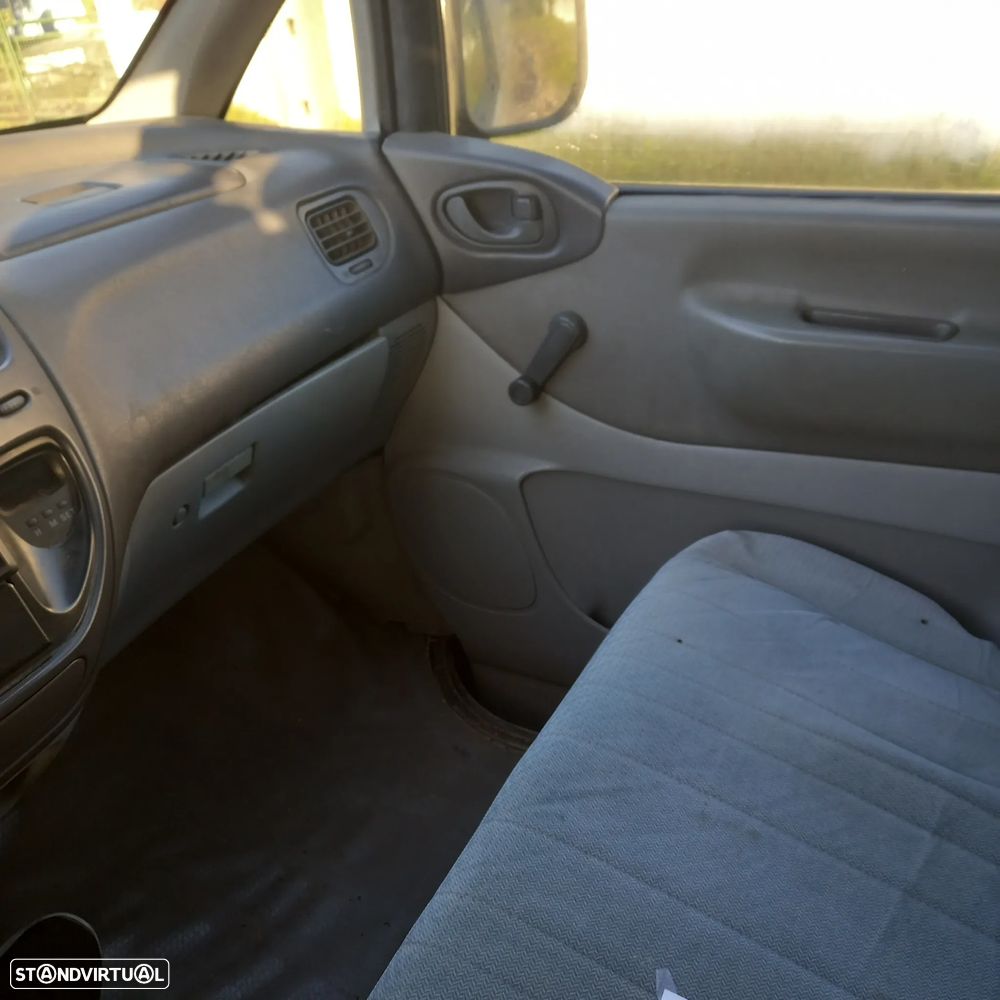 Mitsubishi L400 2.5 TD GL - 11