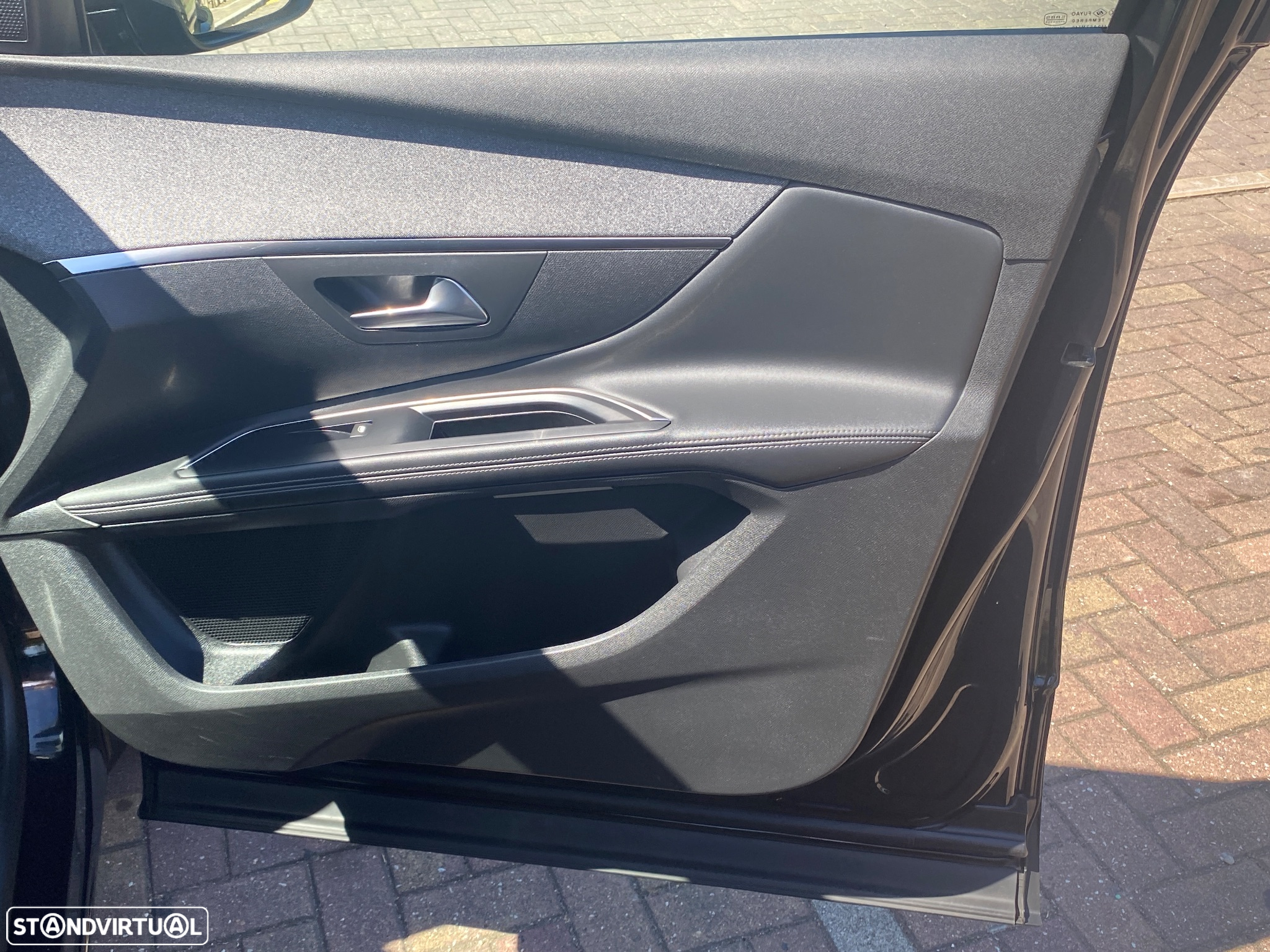 Peugeot 5008 1.5 BlueHDi Allure Pack - 17