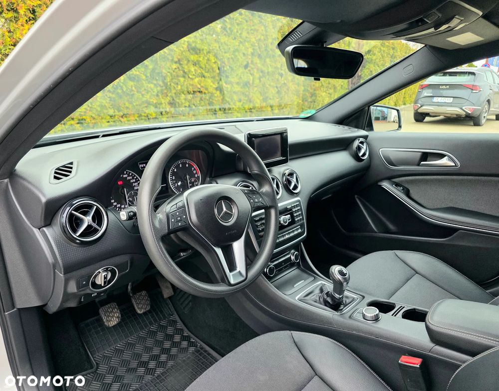 Mercedes-Benz Klasa A 200 (BlueEFFICIENCY) Style - 17