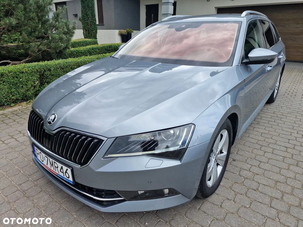Skoda Superb 2.0 TDI Active DSG - 13