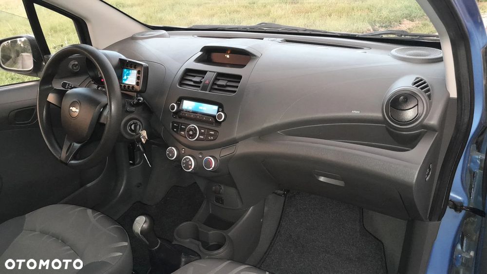 Chevrolet Spark - 18