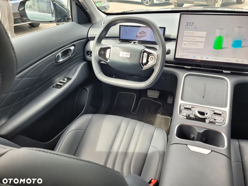 Geely Starray EM-i 1.5 PHEV Pro - 16