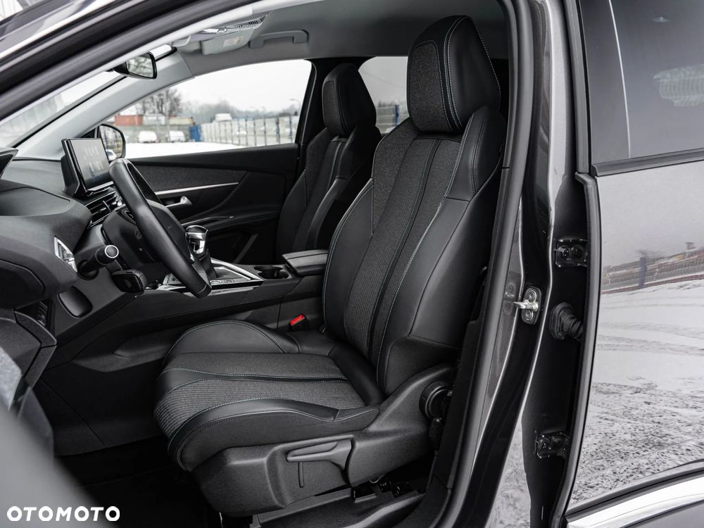 Peugeot 3008 1.5 BlueHDi Allure Pack S&S - 23