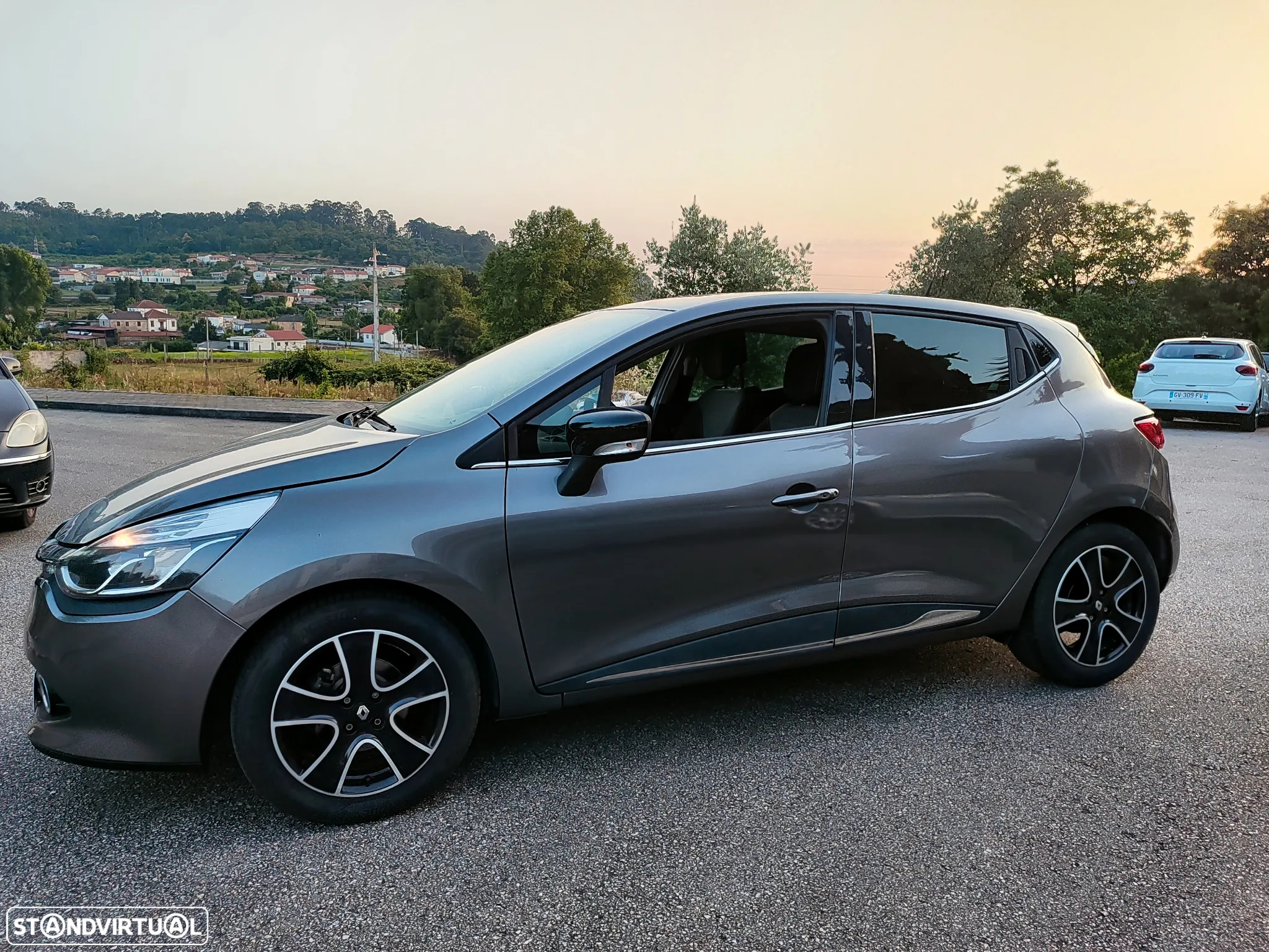 Renault Clio 0.9 TCE Dynamique S - 9