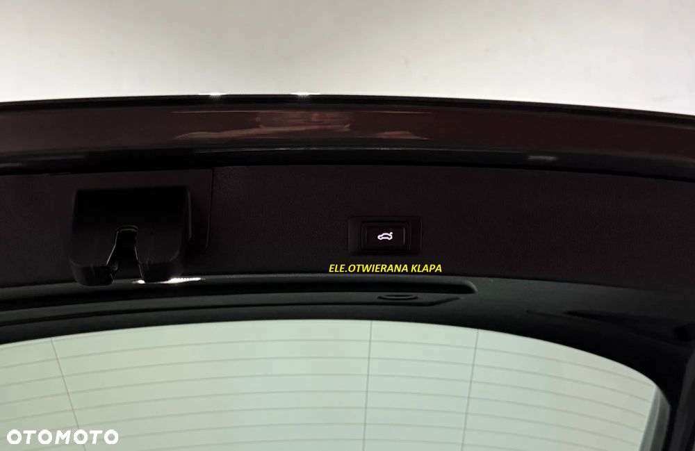 Audi A6 Avant 40 TDI quattro S tronic S line - 28