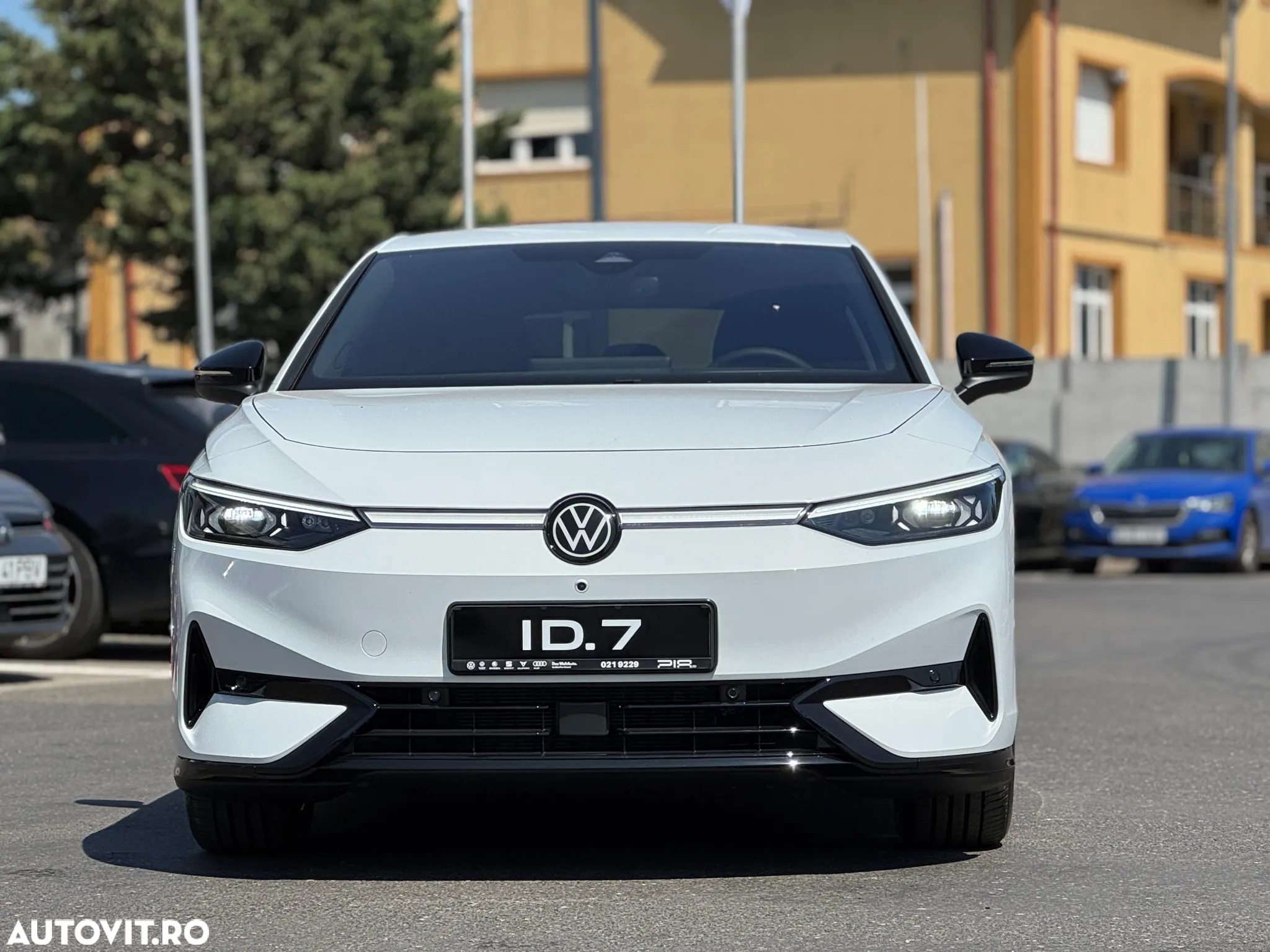 Volkswagen ID.7 77 kWh Pro - 2