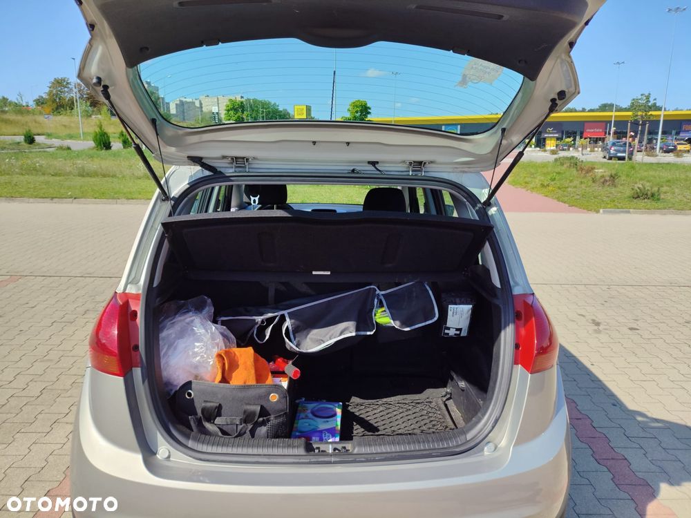 Kia Venga 1.4 M - 9