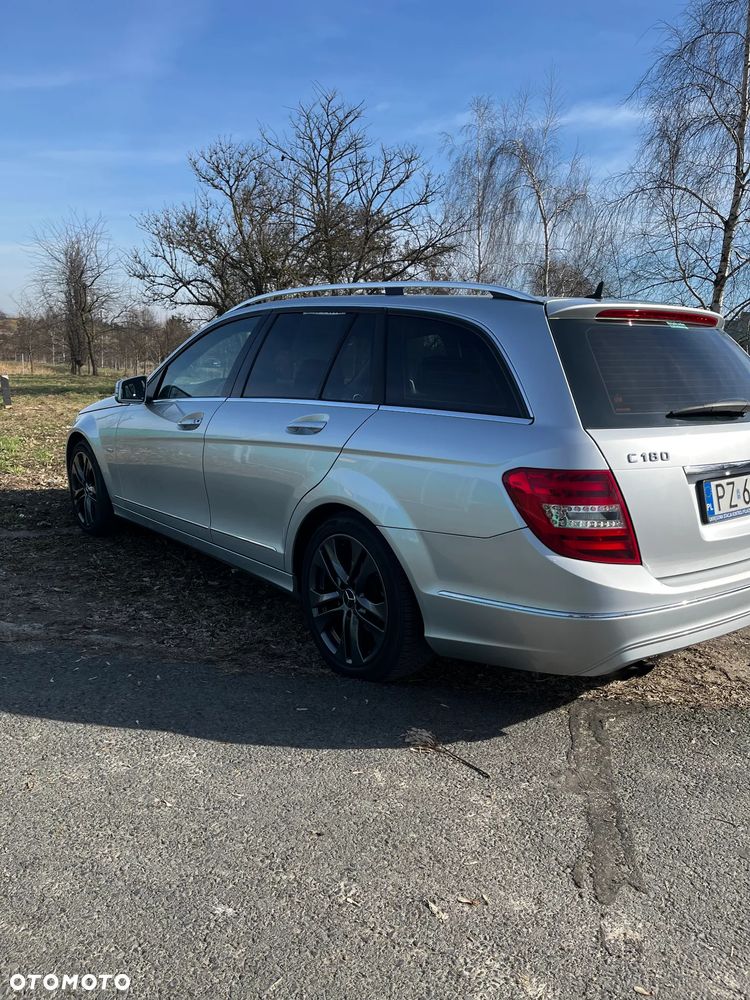 Mercedes-Benz Klasa C 180 CGI BlueEff Avantgarde - 3