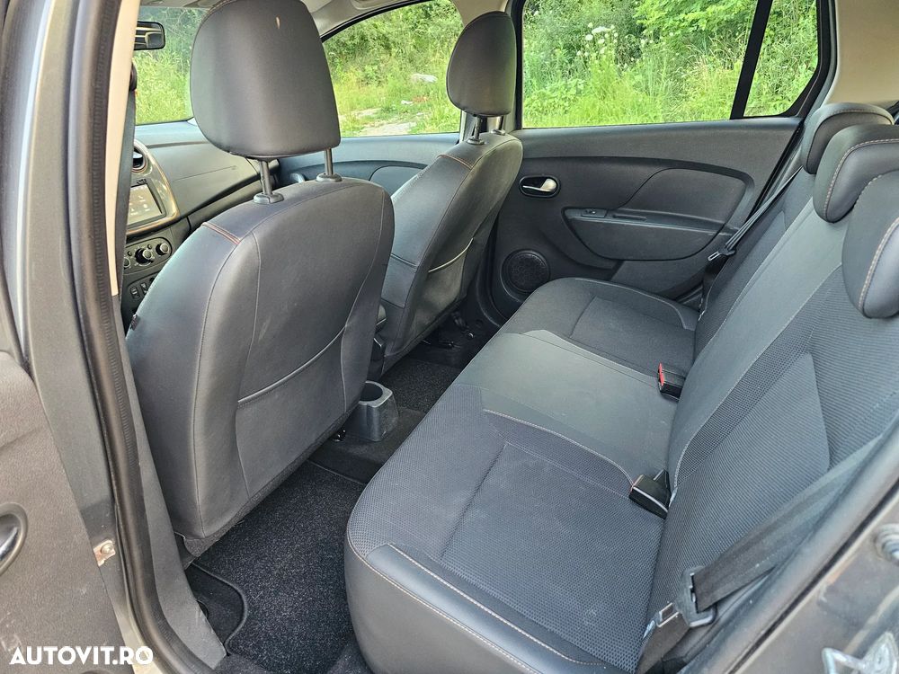 Dacia Logan Stepway - 12