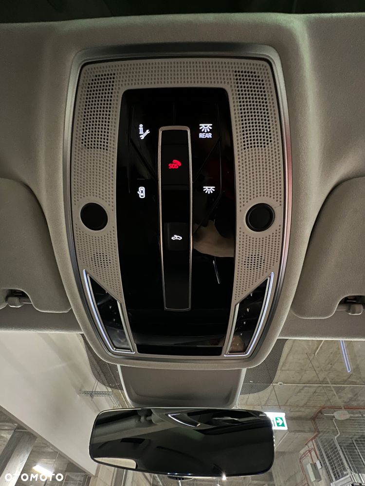 Audi A8 55 TFSI quattro tiptronic - 32