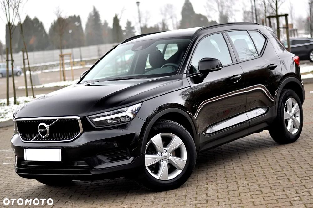 Volvo XC 40 T2 Momentum Pro - 7
