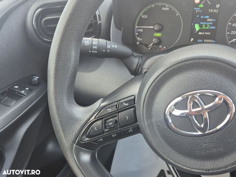 Toyota Yaris - 15