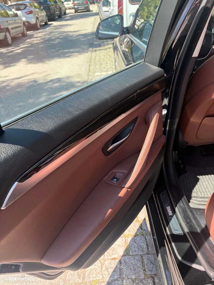 BMW 520 d Line Luxury Auto - 5