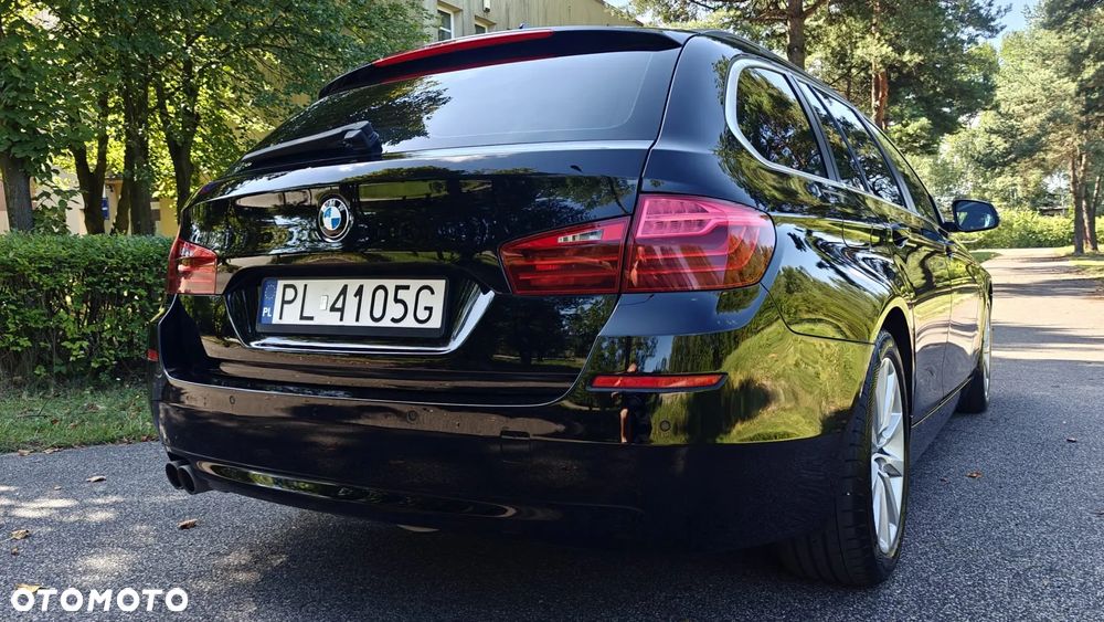 BMW Seria 5 520d Luxury Line - 12