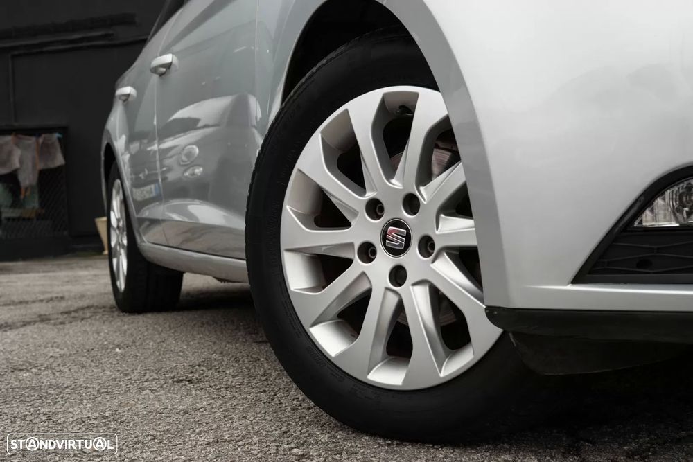 SEAT Leon ST 1.6 TDI Reference Ecomotive - 4