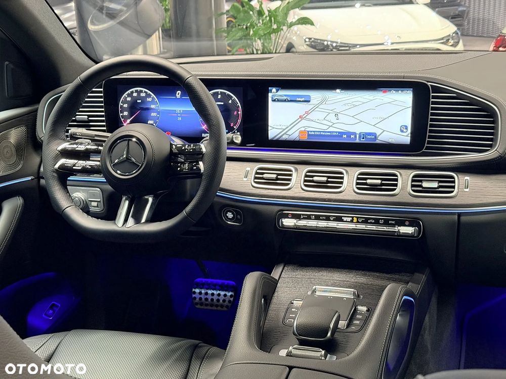 Mercedes-Benz GLE - 10