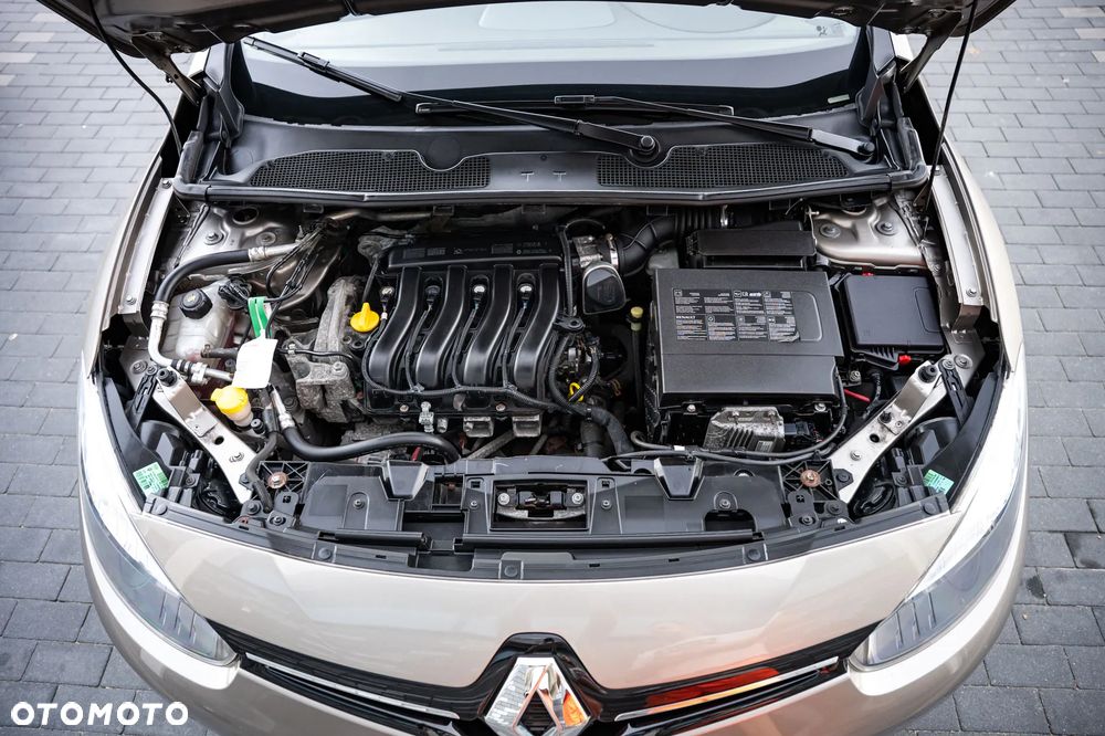 Renault Fluence 1.6 16V Privilege - 37