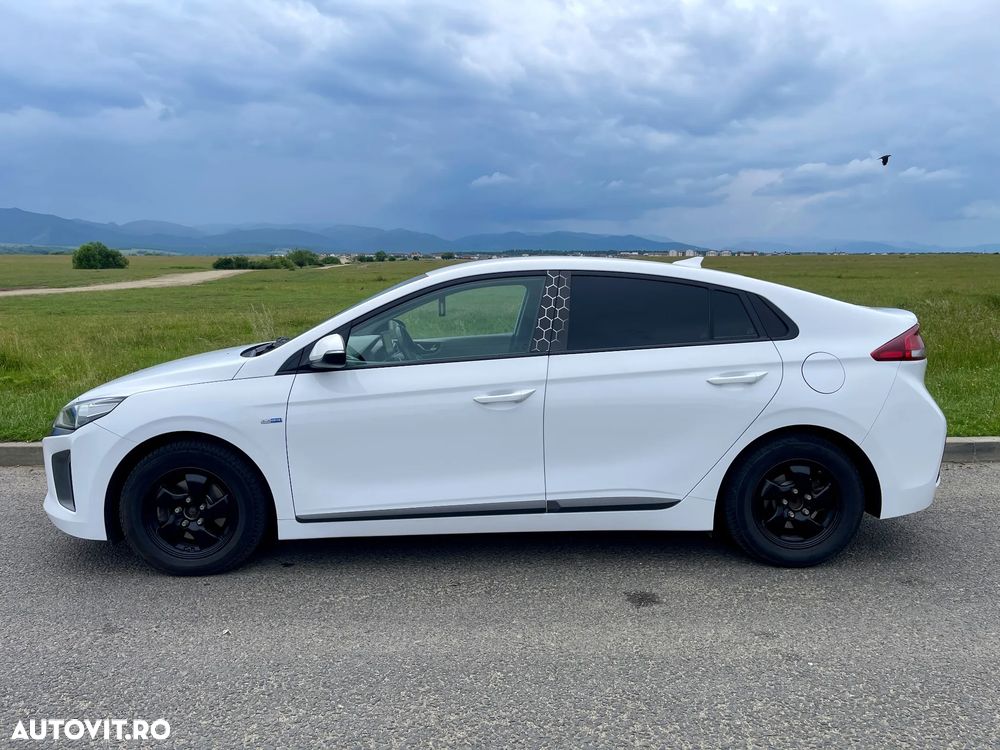 Hyundai IONIQ 141CP Exclusive - 12