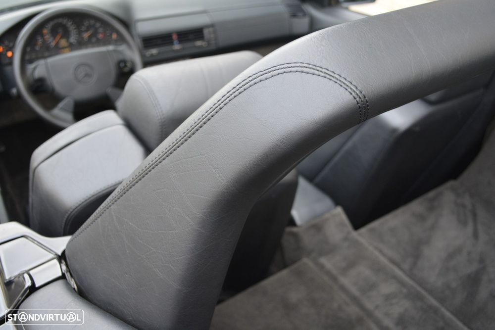 Mercedes-Benz SL 320 - 40