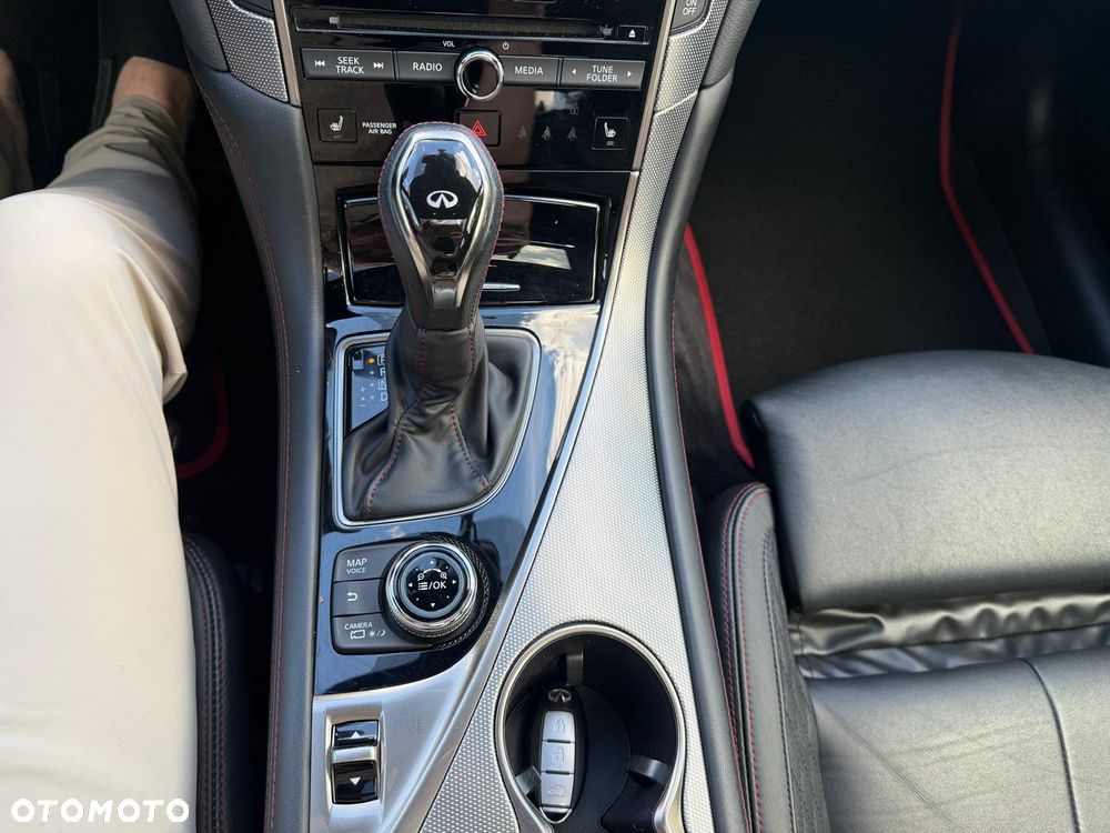 Infiniti Q50 Q50(S) 3.0t Sport - 24