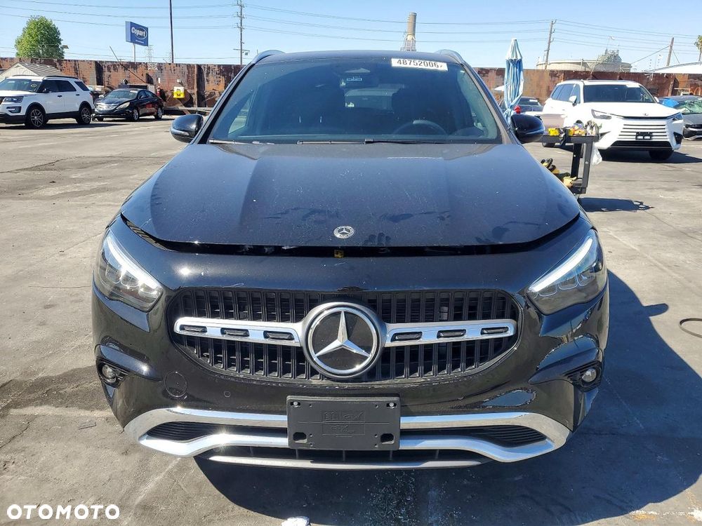 Mercedes-Benz GLA 250 8G-DCT - 6