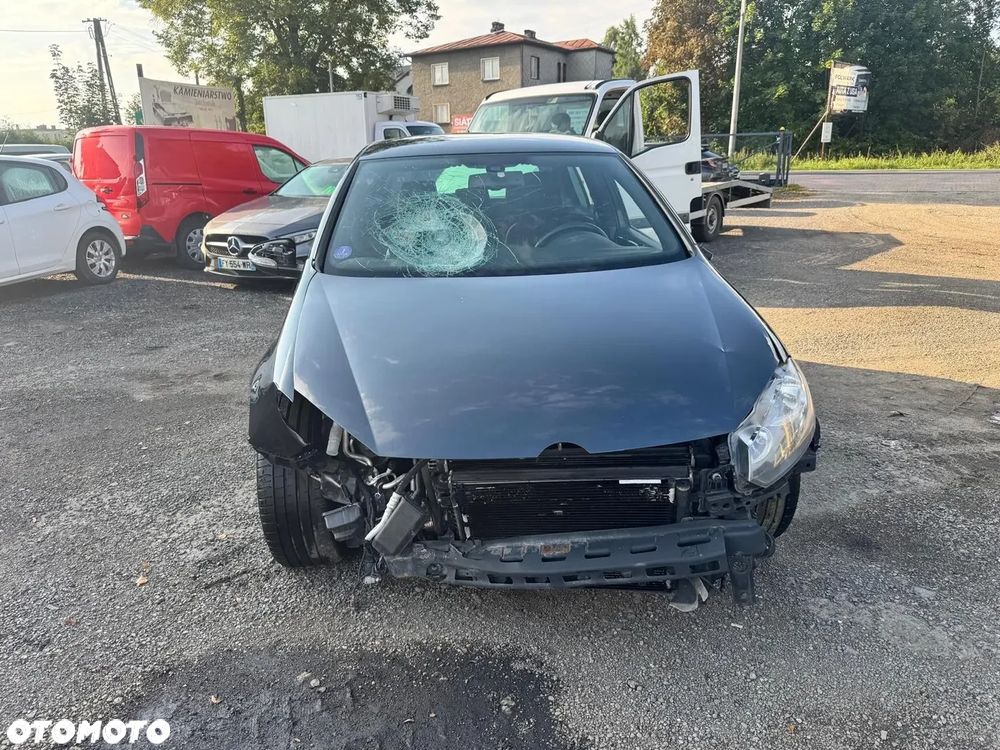 Volkswagen Golf VI 2.0 TSI GTI - 29