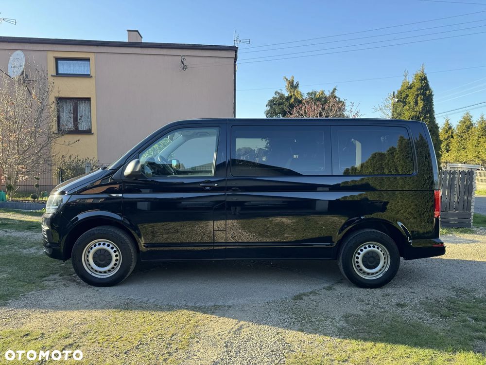 Volkswagen Caravelle - 4