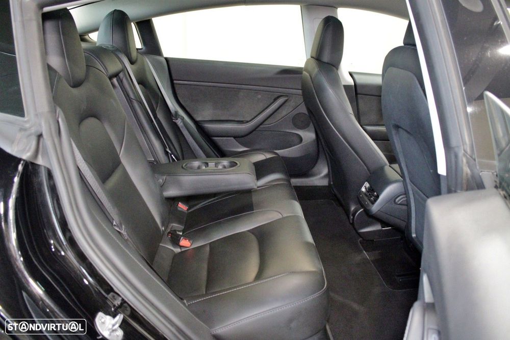 Tesla Model 3 Long Range Tração Traseira - 18