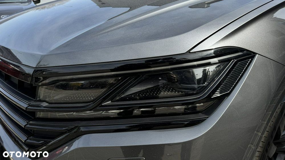 Volkswagen Touareg - 15