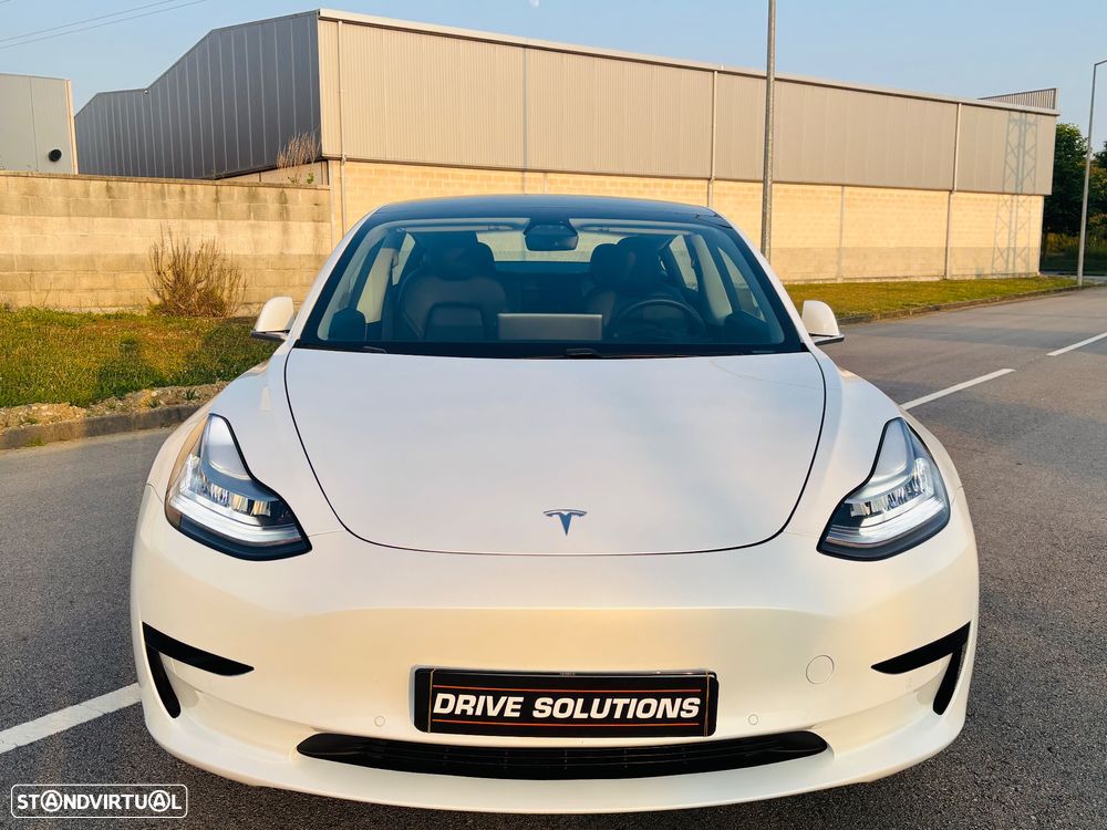 Tesla Model 3 Standard Range Plus RWD - 3