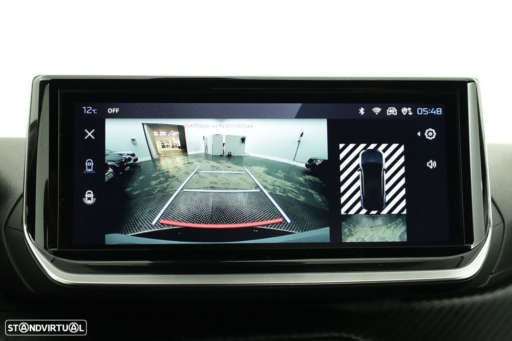 Peugeot 2008 1.2 PureTech Allure - 12