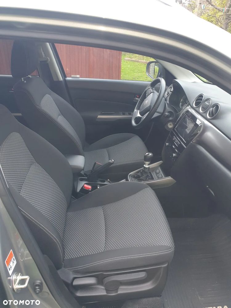 Suzuki Vitara 1.4 Boosterjet SHVS Premium 4WD - 13