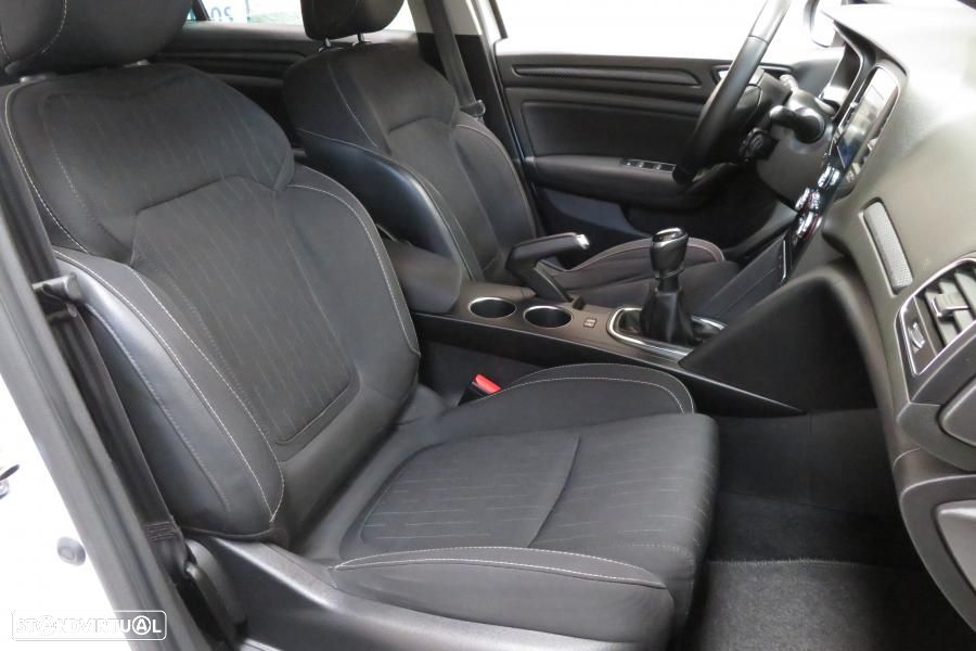 Renault Mégane Sport Tourer 1.3 TCe Limited - 15
