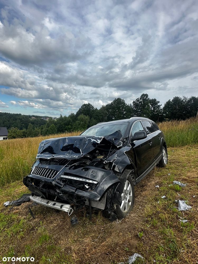 Audi Q7 3.0 TDI DPF Quattro Tiptronic - 10