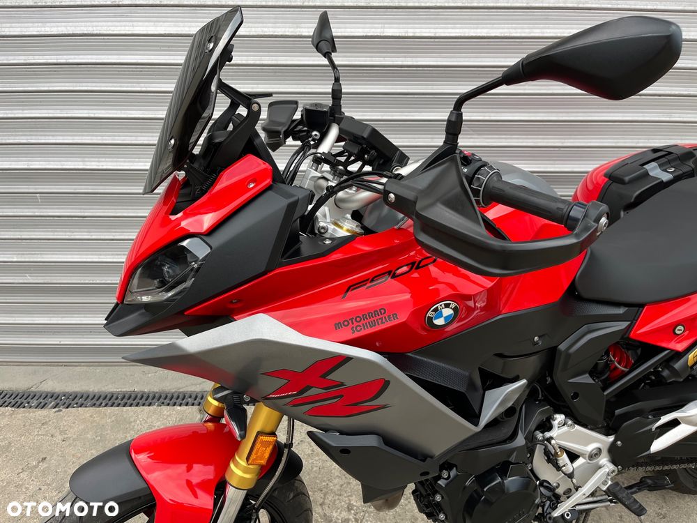 BMW XR - 30