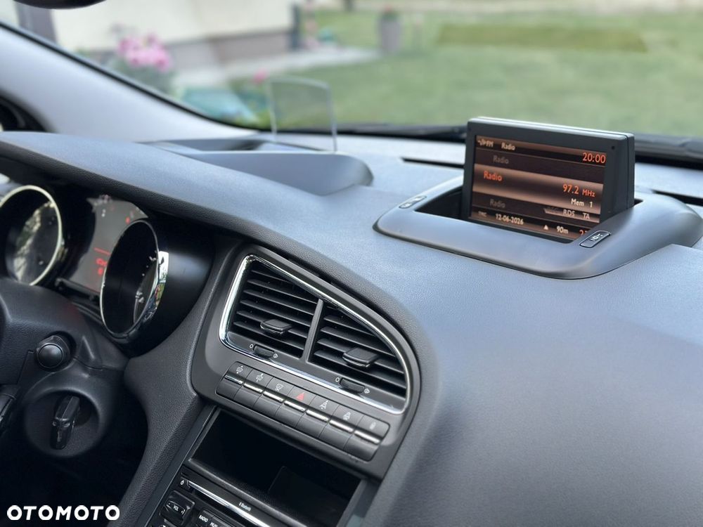 Peugeot 5008 HDI 150 Business-Line - 29